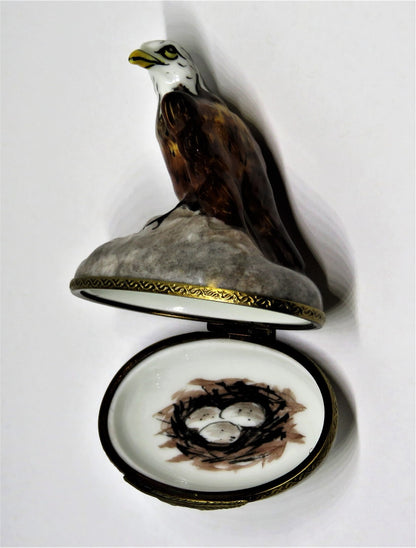 LIMOGES FRANCE BOX - PARRY-VIEILLE - AMERICAN BALD EAGLE - BIRDS - NEST INSIDE