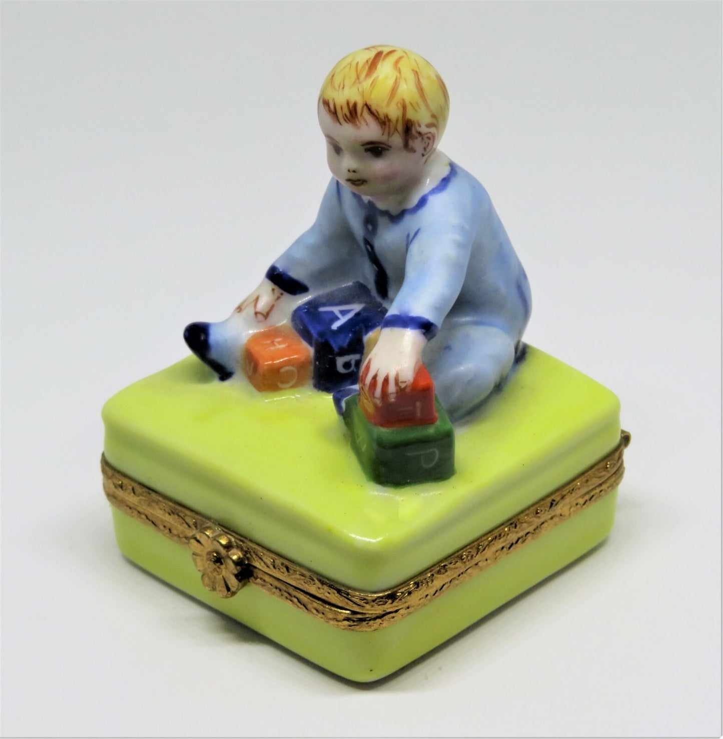 LIMOGES FRANCE BOX - ARTORIA - BABY BOY PLAYING WITH ALPHABET BLOCKS - LE NO 55