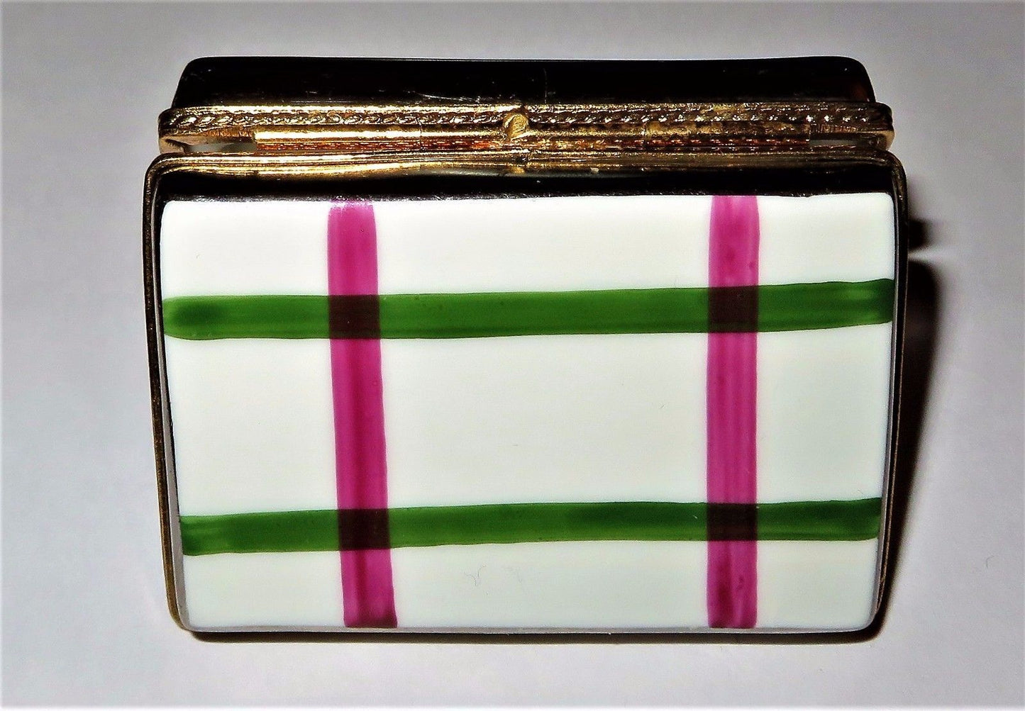 LIMOGES BOX - CANDY - PLAID GIFT BOX & FUDGE - PEANUT BRITTLE