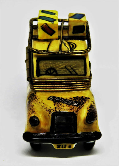 LIMOGES FRANCE BOX- AFRICAN SAFARI CAR & LUGGAGE - KENYA TRAVEL LABELS - VEHICLE