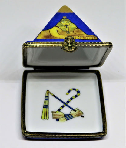 LIMOGES BOX- LUXOR EGYPTIAN PYRAMID - LAS VEGAS - SPHINX - PHARAOH - RARE