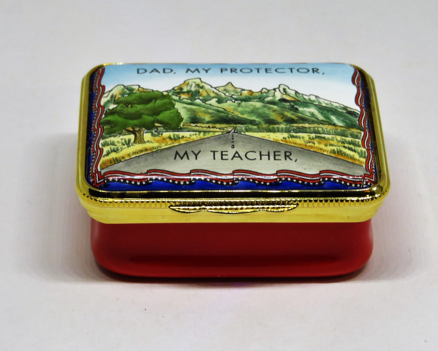 HALCYON DAYS ENGLISH ENAMEL BOX - "DAD, MY PROTECTOR, MY TEACHER" - FATHER'S DAY
