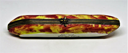 LIMOGES FRANCE BOX - CHAMART - PINTO BEANS IN A POD - VEGETABLES - BEE CLASP