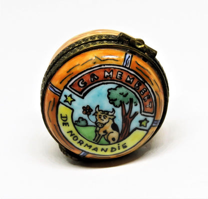 LIMOGES FRANCE BOX - CAMEMBERT  DE NORMANDIE CHEESE & COW - SUN FACE CLASP