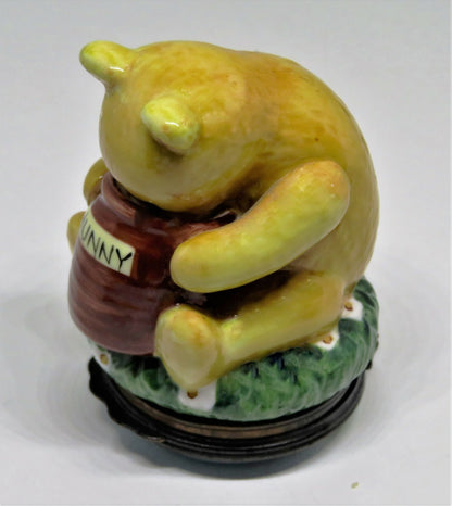 HALCYON DAYS ENAMEL BOX - WINNIE THE POOH & HUNNY POT BONBONNIERE - DISNEY