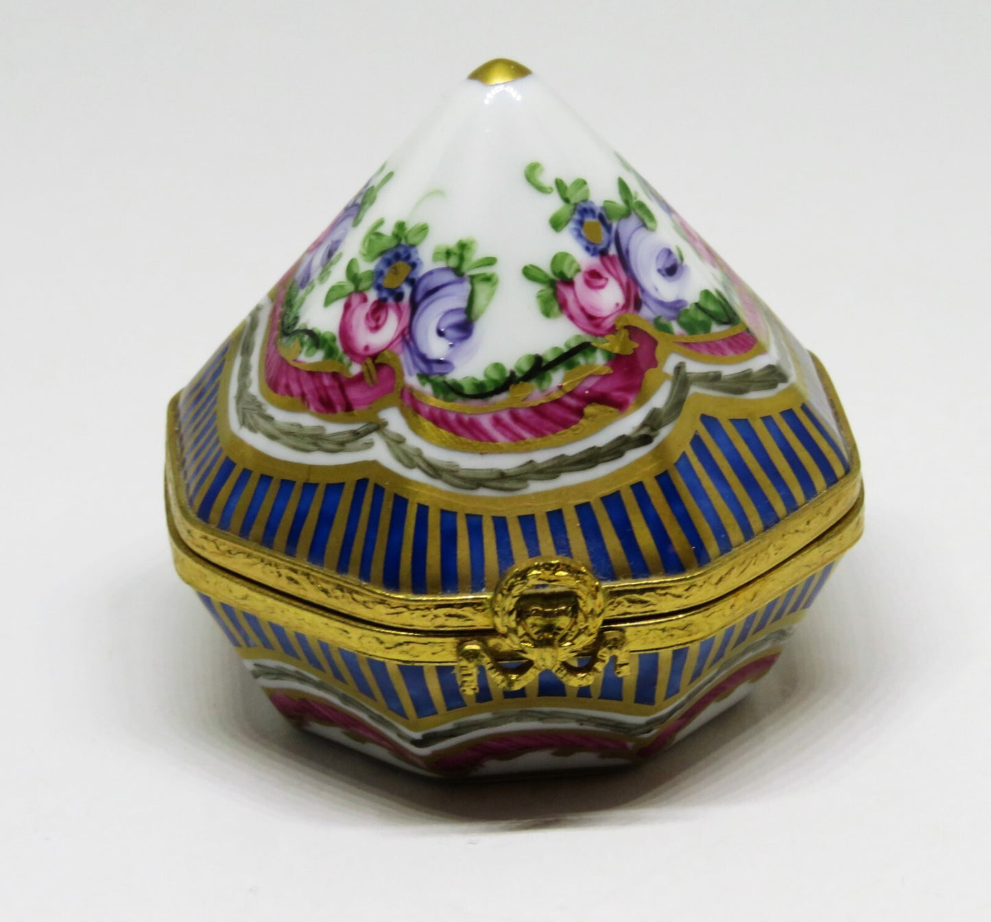 LIMOGES FRANCE BOX- UNUSUAL 8 SIDED FLORAL PYRAMID -SEVRES STYLE- FLOWERS -ROSES