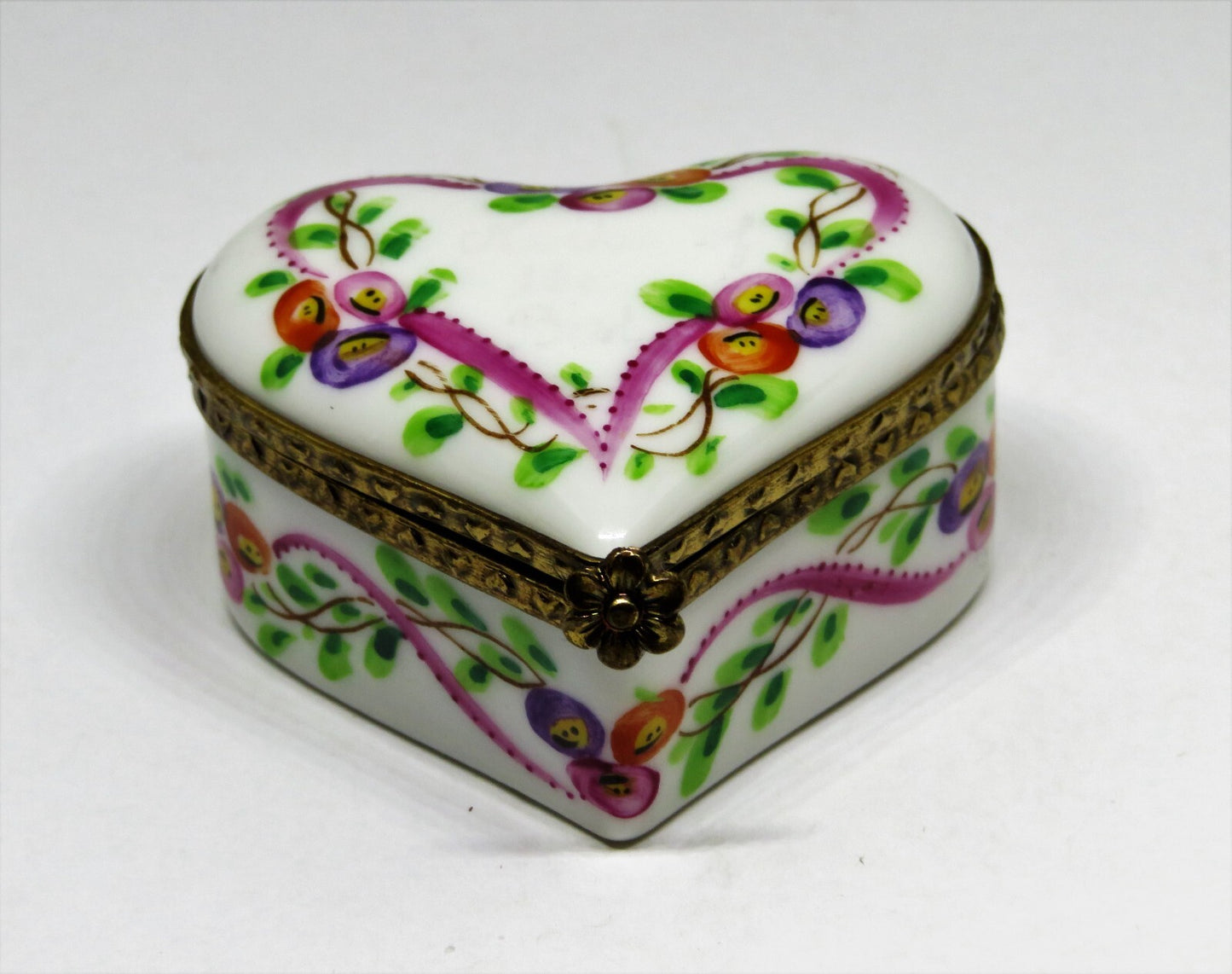 LIMOGES FRANCE BOX - CHAMART - FLORAL HEART - FLOWERS & RIBBONS - NEIMAN MARCUS