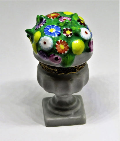 LIMOGES FRANCE BOX - GARDEN PLANTER - URN WITH FLOWERS & LEMONS - LE 29/500