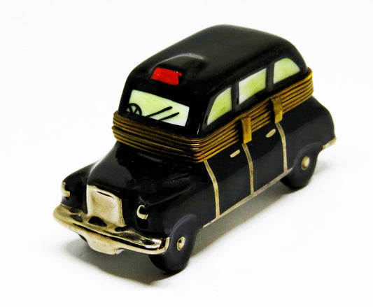 LIMOGES BOX  ~ FRENCH/ENGLISH BLACK TAXICAB ~ EUROPEAN CAR ~ VEHICLE ~PEINT MAIN