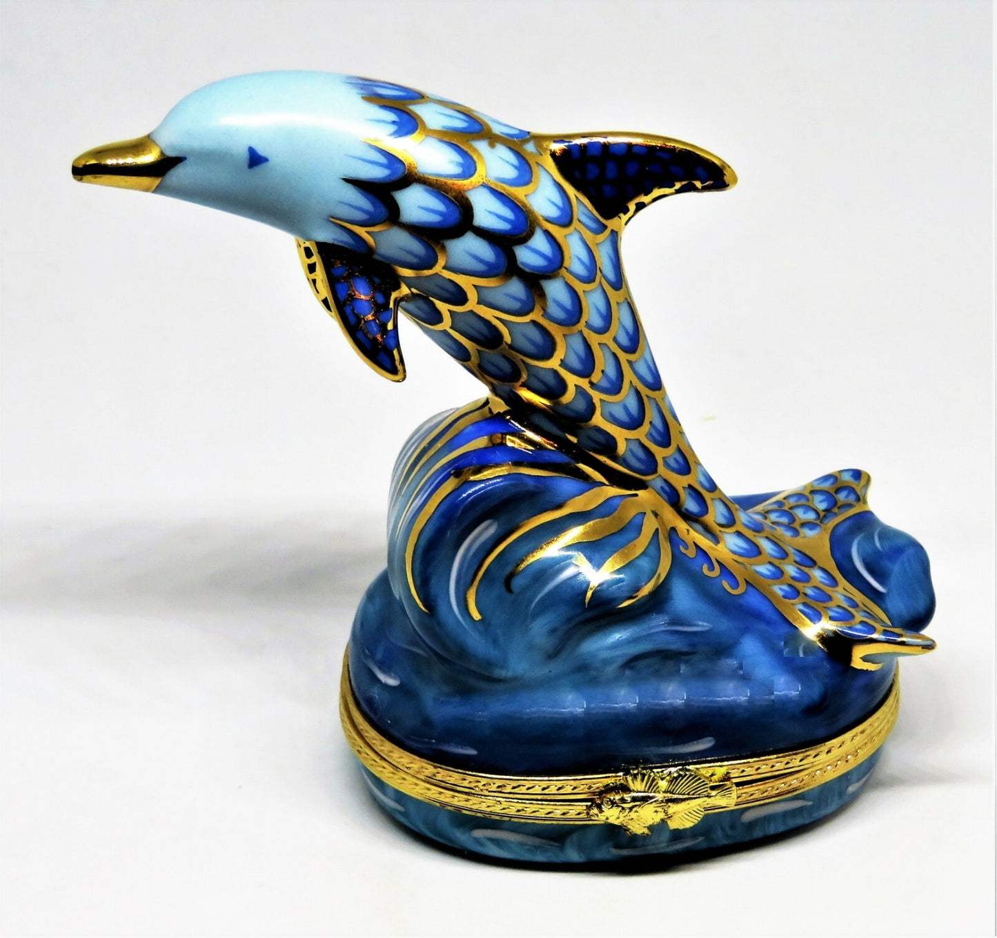 LIMOGES FRANCE BOX - FISHNET DOLPHIN RIDING A WAVE - FISH NET STYLE - MIB