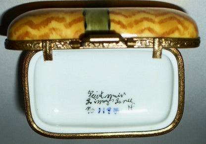 LIMOGES FRANCE BOX - "LE GRAND HOTEL" SUITCASE & TRAVEL STICKERS - PARIS - LE