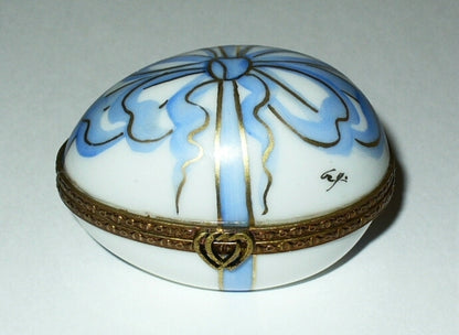 LIMOGES FRANCE BOX ~ EASTER EGG ~ BLUE & GOLD BOW ~ TOP SIGNED ~ PEINT MAIN