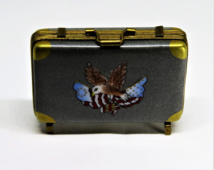 LIMOGES BOX - ROCHARD - VINTAGE WHITE HOUSE SUITCASE/ATTACHE CASE - EAGLE & FLAG