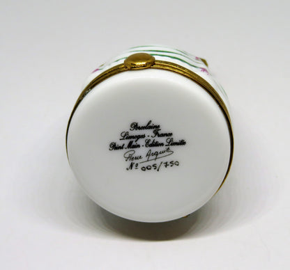 LIMOGES FRANCE BOX - PIERRE ARQUIE - HANUKKAH MENORAH ON A TABLE - JUDAICA - LE