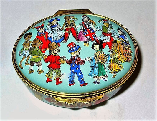 HALCYON DAYS ENAMEL BOX - CHILDREN OF THE WORLD - NEW MILLENNIUM - 2000 - #4084