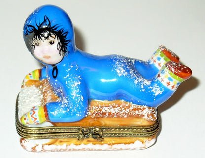 LIMOGES FRANCE BOX - CHILD ON A SLED IN THE SNOW - WINTER ACTIVITIES - SPORTS
