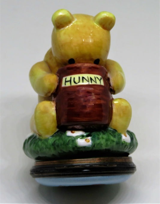 HALCYON DAYS ENAMEL BOX - WINNIE THE POOH & HUNNY POT BONBONNIERE - DISNEY