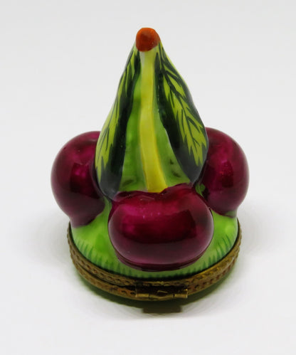 LIMOGES FRANCE BOX - RIPE RED CHERRIES ON A STEM & LEAVES - CHERRY - FRUITS