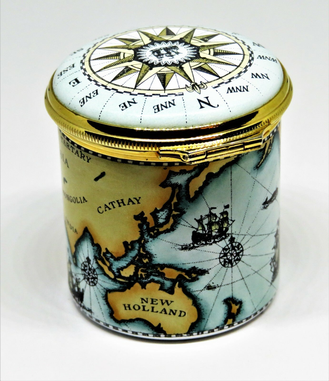 HALCYON DAYS ENAMEL BOX - ANTIQUE NAUTICAL MAP - MASTED SAILING SHIPS - COMPASS