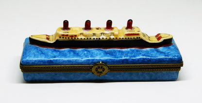 LIMOGES FRANCE BOX- CRUISE SHIP - LUXURY OCEAN LINER -SHIP'S WHEEL CLASP- TRAVEL