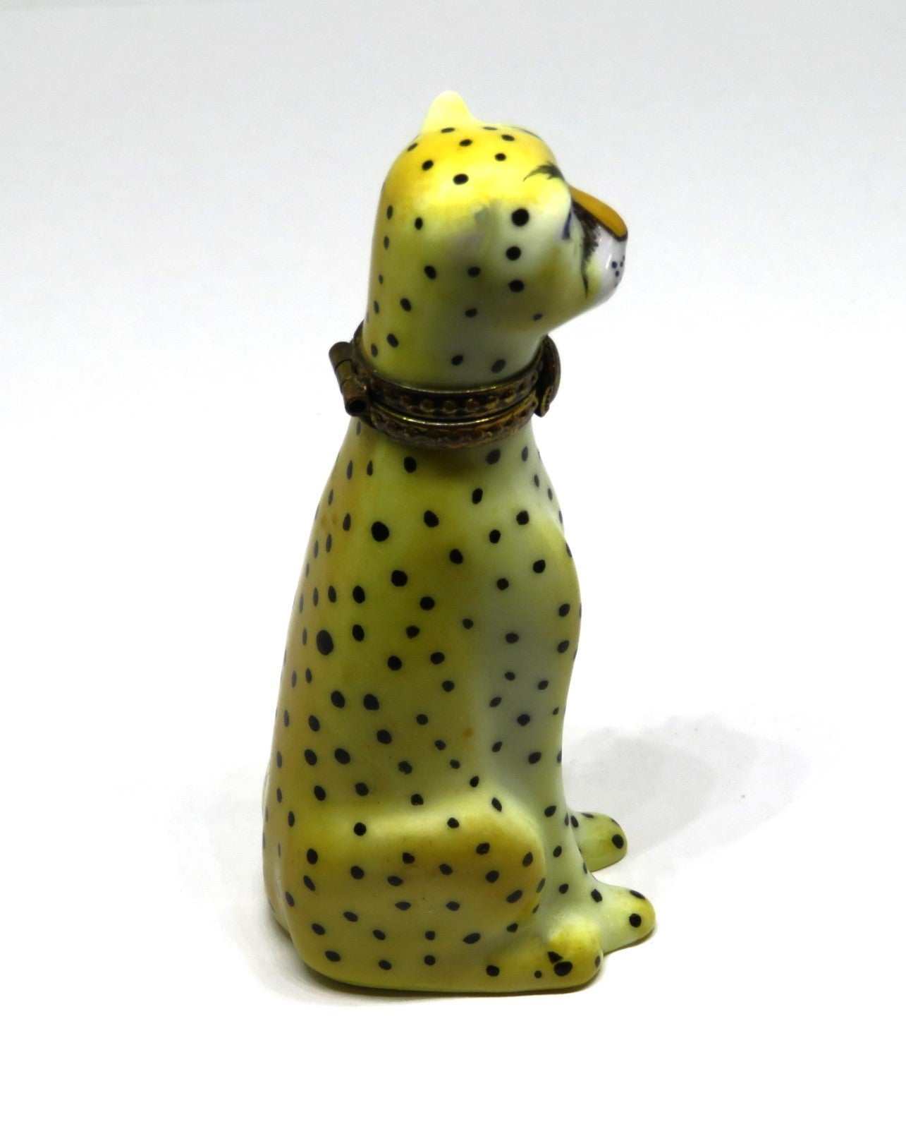 LIMOGES FRANCE BOX ~ TALL CHEETAH  & CHAIN COLLAR ~WILD CAT~ SIGNED ~ PEINT MAIN