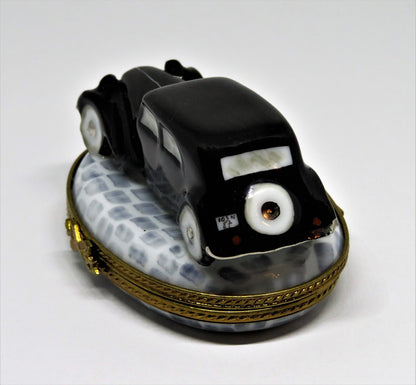 LIMOGES FRANCE BOX - ANTIQUE FRENCH CAR - BLACK 1934 CITROEN SEDAN - AUTOMOBILE