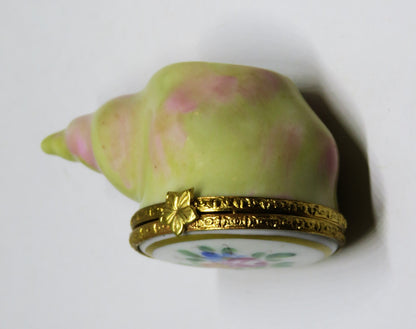 LIMOGES FRANCE BOX ~ SPIRAL SEA SHELL ~ FLORAL ~ FLOWERS ~ PEINT MAIN