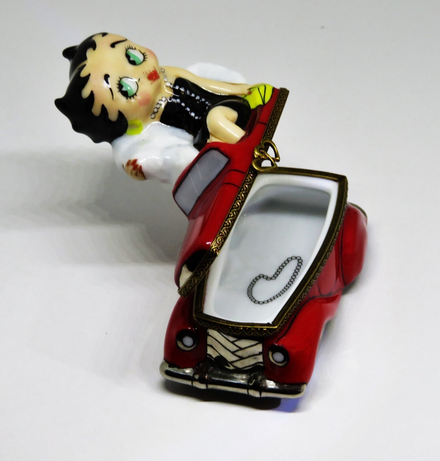LIMOGES FRANCE BOX - BETTY BOOP - OUT ON THE TOWN - RED CONVERTIBLE CAR - COMICS