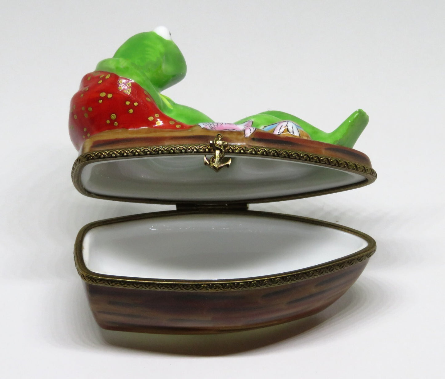 LIMOGES BOX - KERMIT THE FROG FISHING IN A ROWBOAT - MUPPETS - SESAME STREET