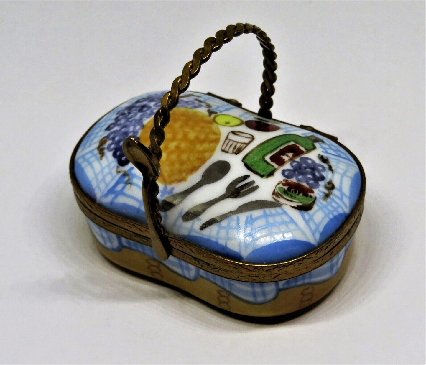 LIMOGES BOX - 'WICKER' PICNIC BASKET & SPOON CLASP - WINE, CHEESE & FRUIT
