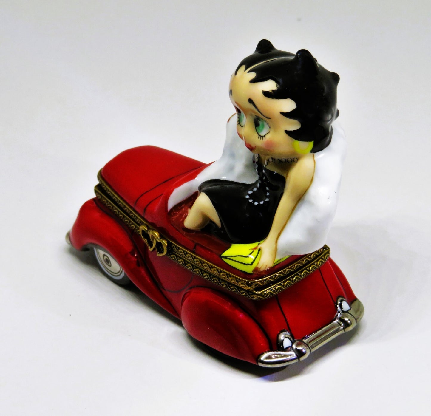 LIMOGES FRANCE BOX - BETTY BOOP - OUT ON THE TOWN - RED CONVERTIBLE CAR - COMICS