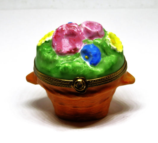 LIMOGES FRANCE BOX ~ PARIS - "WICKER" BASKET OF FLOWERS ~ ROSES ~ PEINT MAIN