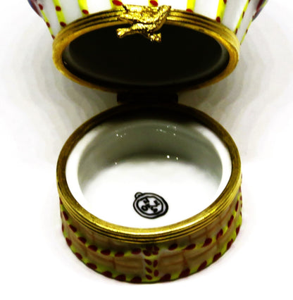 LIMOGES FRANCE BOX - TIFFANY & CO -VINTAGE HOT AIR BALLOON- BIRD IN FLIGHT CLASP
