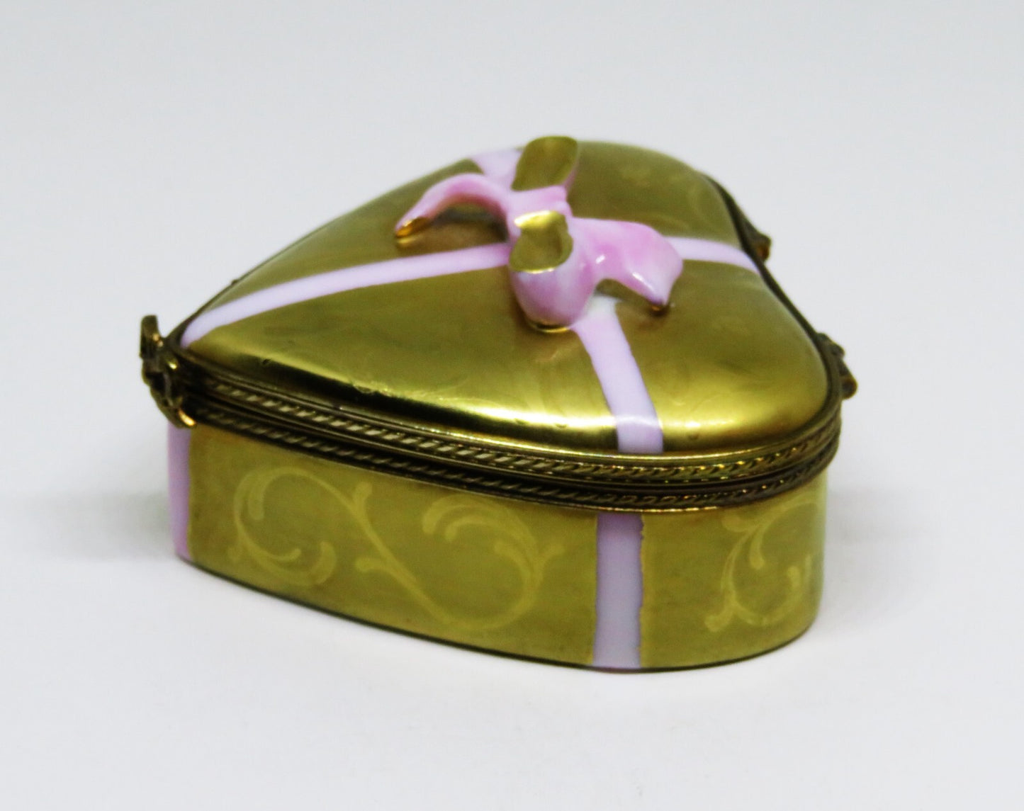 LIMOGES BOX ~ ROCHARD ~ GOLD HEART & CANDY & BOW ~ "WITH LOVE" ~ ANNIVERSARY