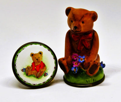 STAFFORDSHIRE ENGLISH ENAMEL BOX - TEDDY BEAR BONBONNIERE - 3D FLOWERS - MIB