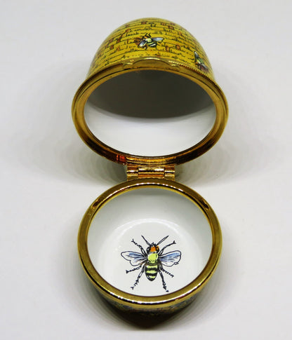 STAFFORDSHIRE ENGLISH ENAMEL BOX - VINTAGE BEEHIVE - BEE HIVE - BEES & FLOWERS