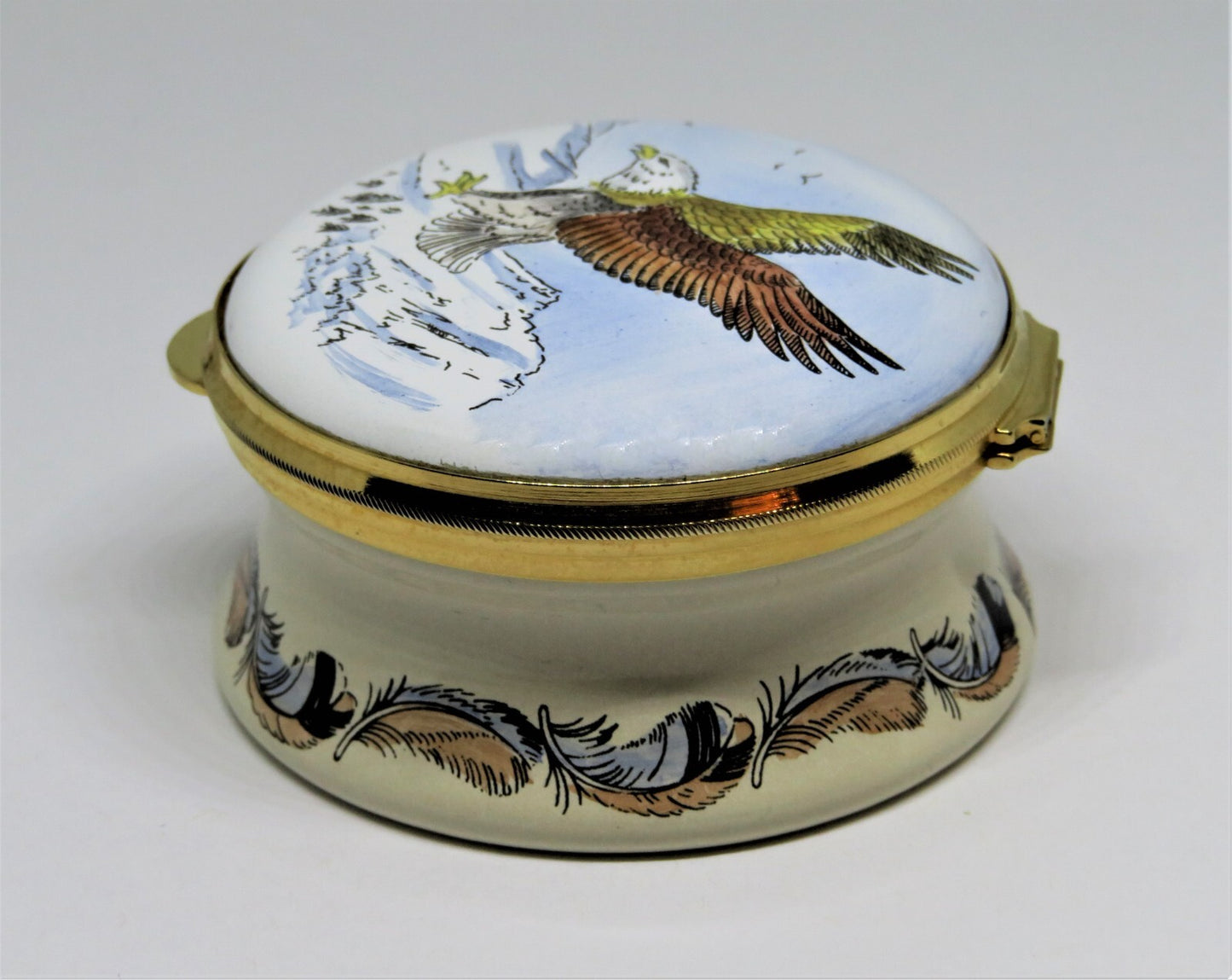 STAFFORDSHIRE ENGLISH ENAMEL BOX - AMERICAN BALD EAGLE - NATIONAL BIRD OF U. S.