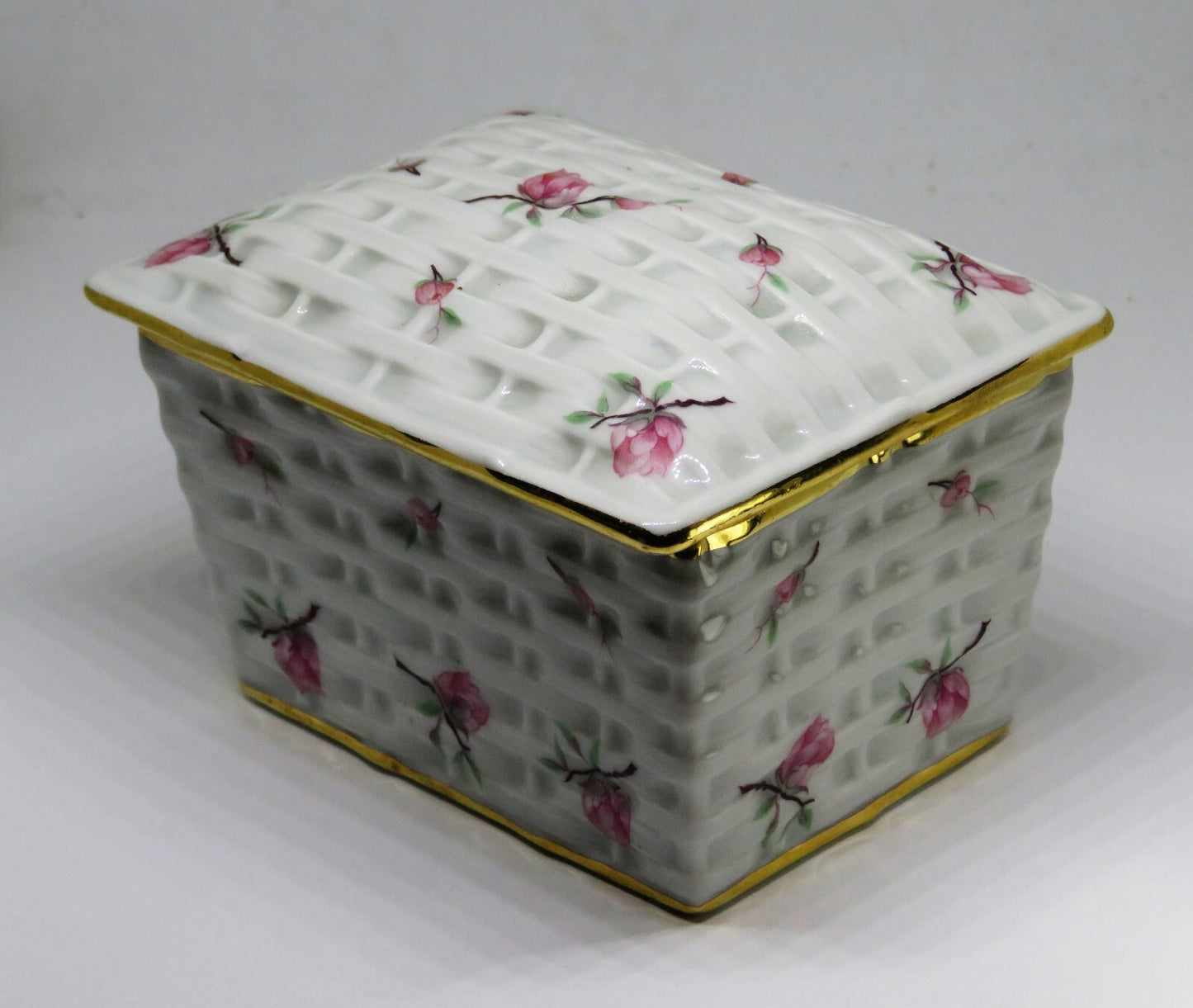 LIMOGES FRANCE TWO PIECE BOX ~ 'WOVEN WICKER' WITH PINK FLOWERS & BUDS