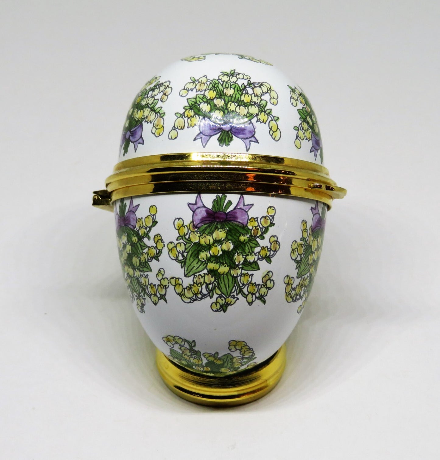 STAFFORDSHIRE ENGLISH ENAMEL BOX -EGG & BOUQUETS OF LILY OF THE VALLEY- FLOWERS