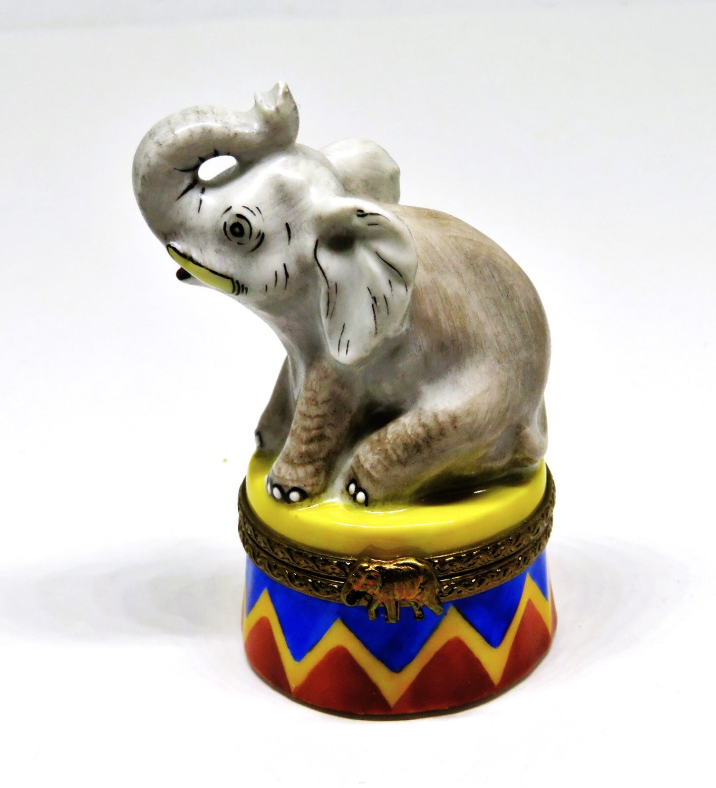 LIMOGES FRANCE BOX ~ PARRY-VIEILLE ~ CIRCUS ELEPHANT & STAND ~ PEINT MAIN