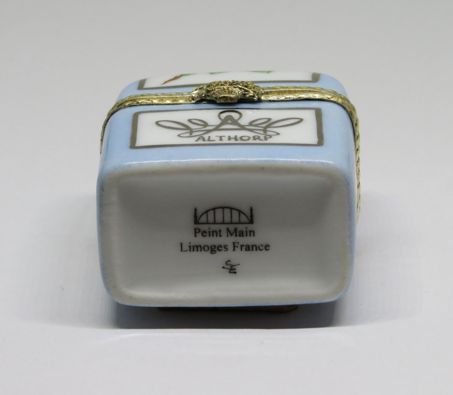 LIMOGES BOX - PRINCESS DIANA - ALTHORP MEMORIAL ROSE CHEST & 2 PERFUME BOTTLES