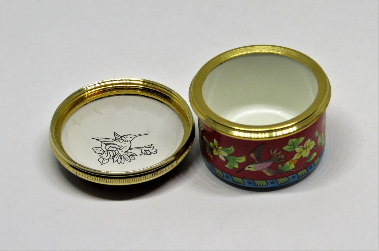 HALCYON DAYS ENAMEL BOX - HUMMINGBIRDS & FLOWERS - BIRDS