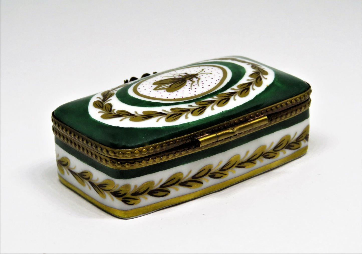 LIMOGES FRANCE STAMP BOX - ROCHARD - GOLD NAPOLEONIC BEE & LAUREL