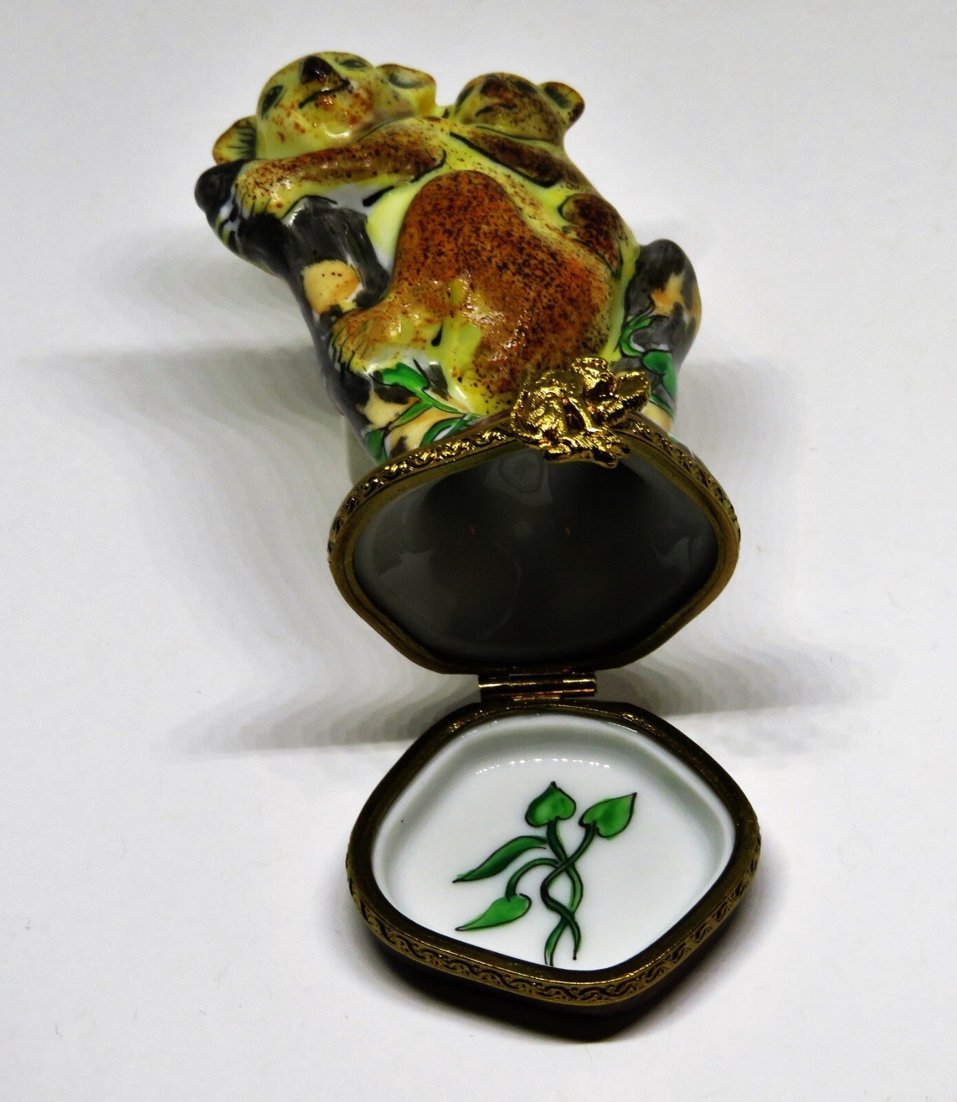 LIMOGES FRANCE BOX- RMC - MOTHER KOALA & BABY ON TREE STUMPS - EUCALYPTUS LEAVES
