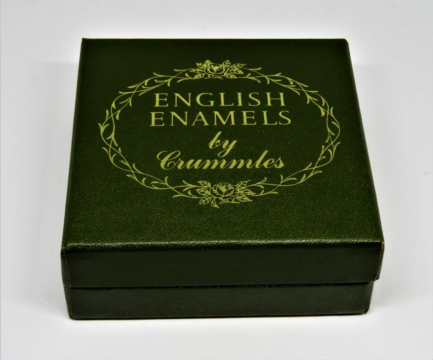 CRUMMLES ENGLISH ENAMEL BOX- PADDINGTON BEAR & SUITCASE - CHILDREN'S BOOKS - MIB