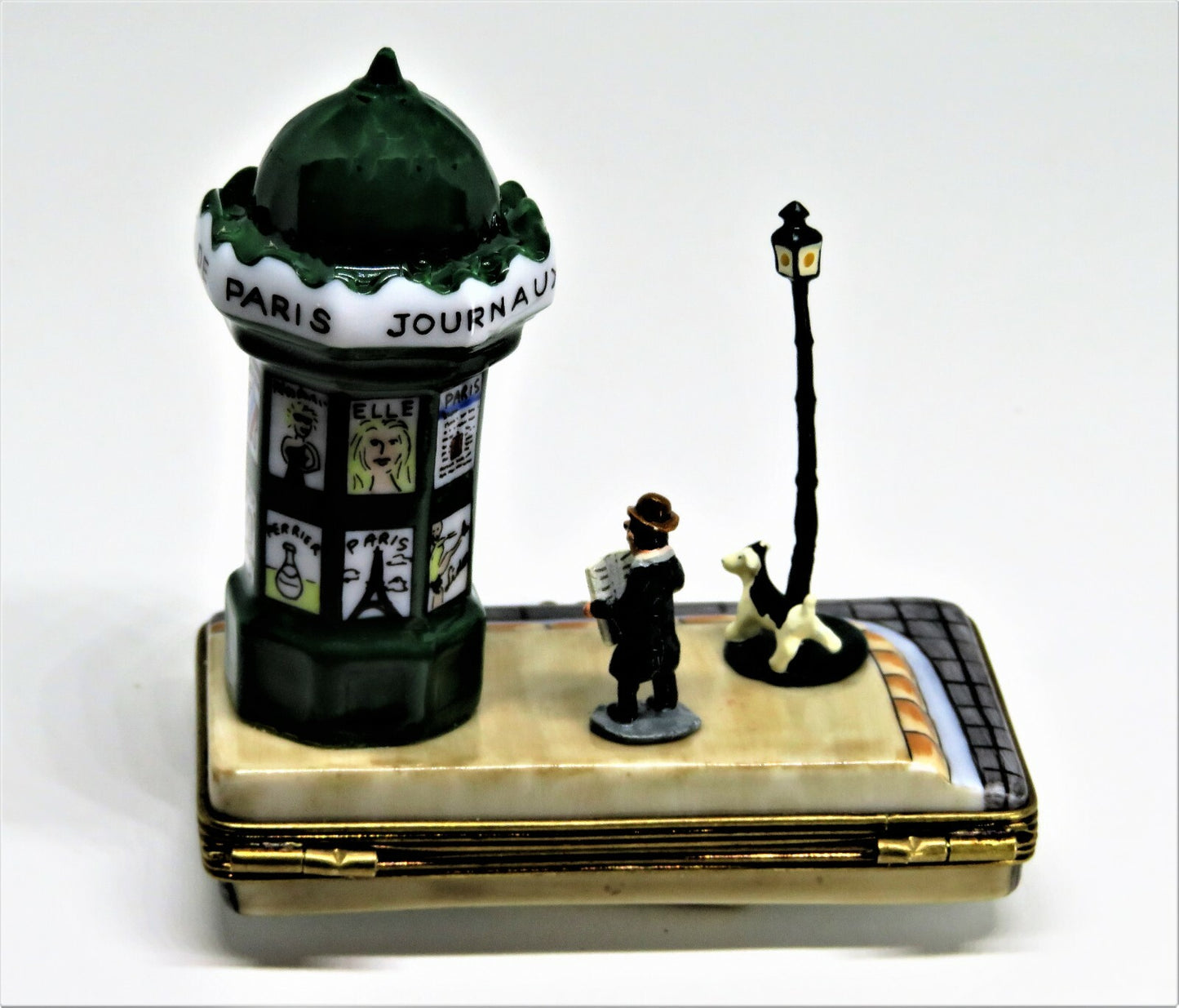 LIMOGES FRANCE BOX - PARIS SCENE - NEWSPAPER KIOSK & MAN & DOG & STREET LIGHT