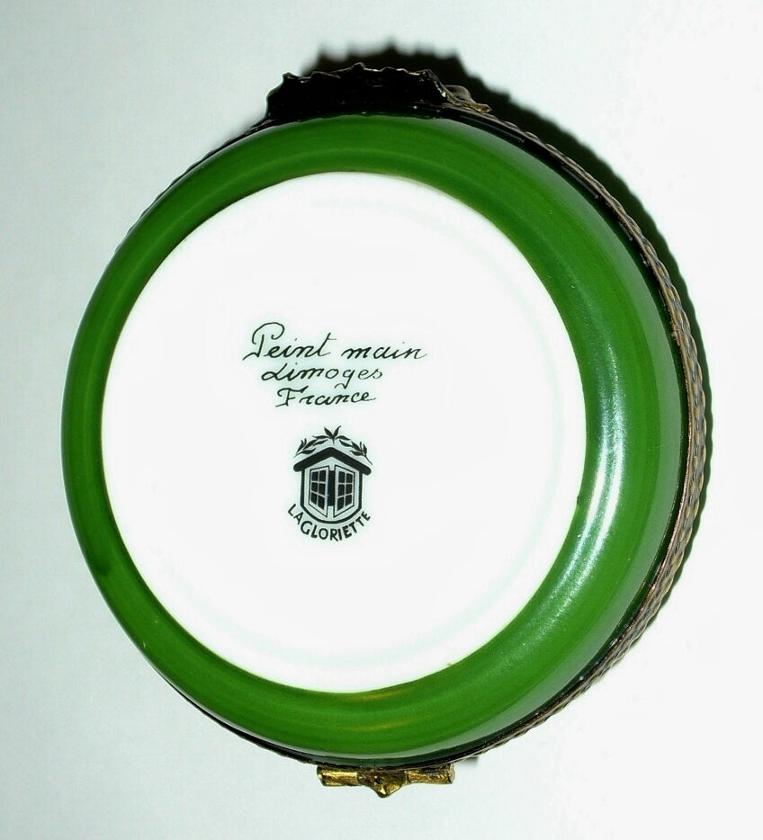 LIMOGES BOX - CHRISTMAS - WREATH & BRASS REINDEER DOOR KNOCKER - BOWS & HOLLY