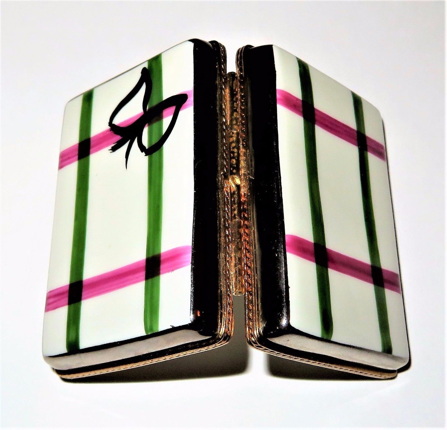 LIMOGES BOX - CANDY - PLAID GIFT BOX & FUDGE - PEANUT BRITTLE