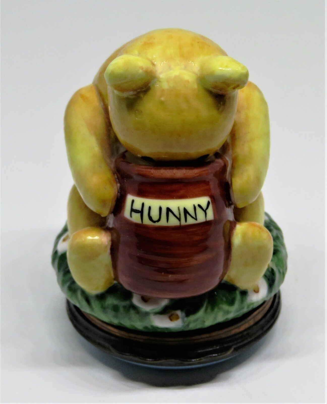 HALCYON DAYS ENAMEL BOX - WINNIE THE POOH & HUNNY POT BONBONNIERE - DISNEY