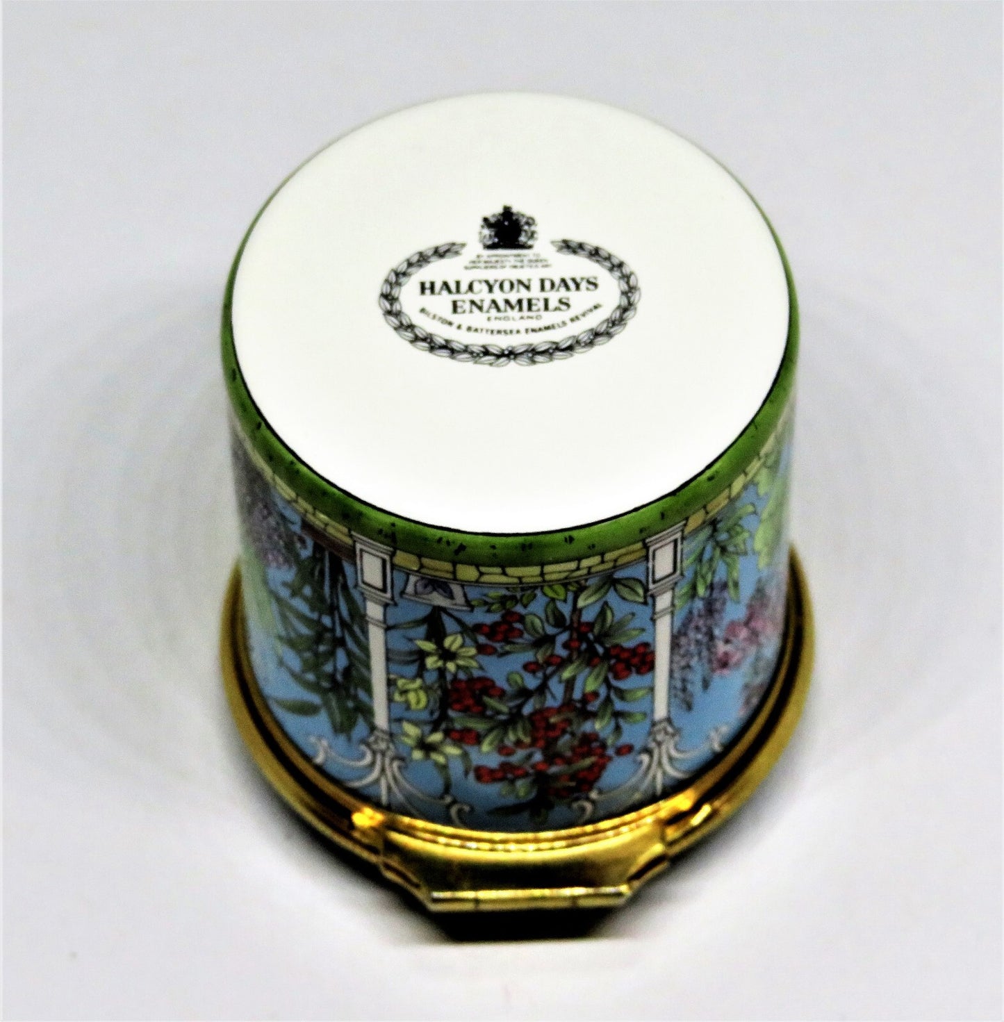 HALCYON DAYS ENAMEL BOX - GARDEN - GREENHOUSE - FLOWERS - DAISY - ROSE - LILY